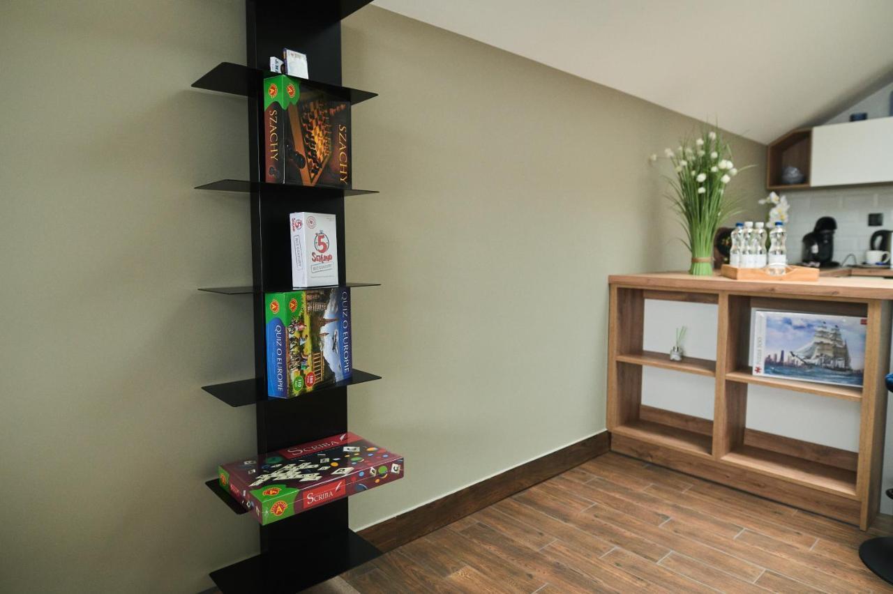 M&M Apartamenty Jasionka Extérieur photo